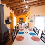 Casa Vidosa Y Casa Mailo Unidas Сasa de vacaciones Murillo de Gállego
