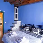Casa Vidosa Y Casa Mailo Unidas