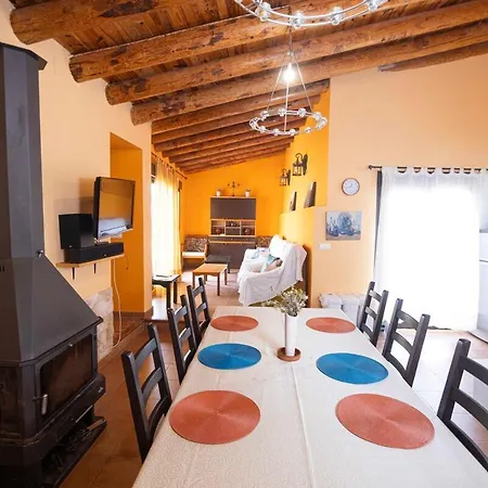 Casa Vidosa Y Casa Mailo Unidas Hébergement de vacances Murillo de Gállego