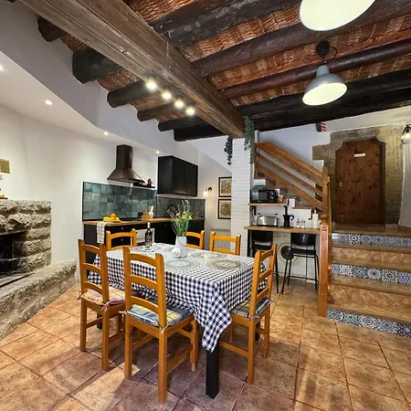 Casa Vidosa Y Casa Mailo Unidas